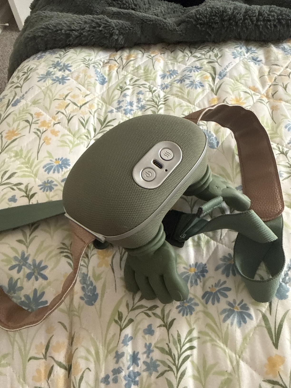 KneadEase Neck & Shoulder Massager - image 8